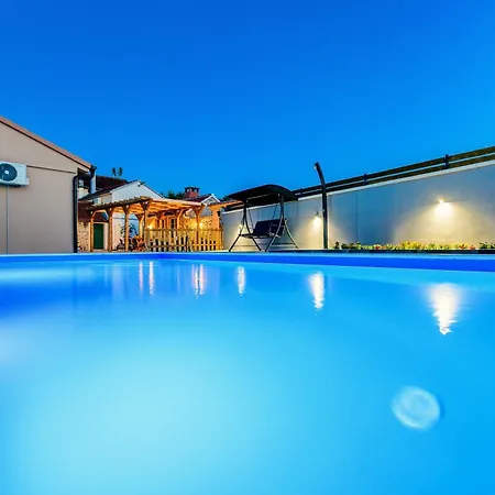 Luxury With A Swimming Pool Benkovac, Zagora - 20927 * Benkovac